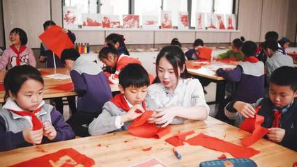 百年辉煌 E心向党 翟天麟:指尖跃动青春梦想,匠心演绎红色传承